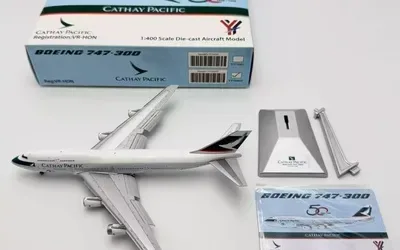 キャセイパシフィック ボーイング 747-300 VR-HON