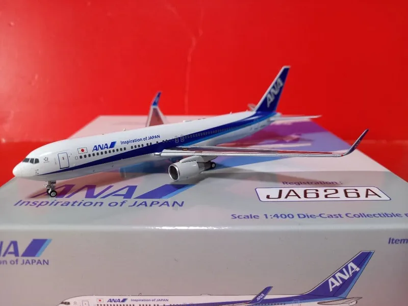 All Nippon Airways (ANA) Boeing 767-300 w/ Winglets JA626A 1:400 Panda Model