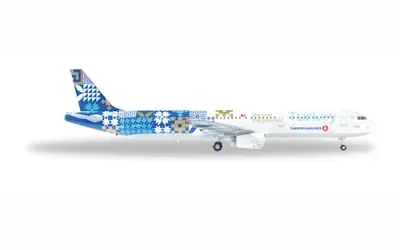 Turkish Airlines Airbus A321 TC-JRG 1:200 Herpa