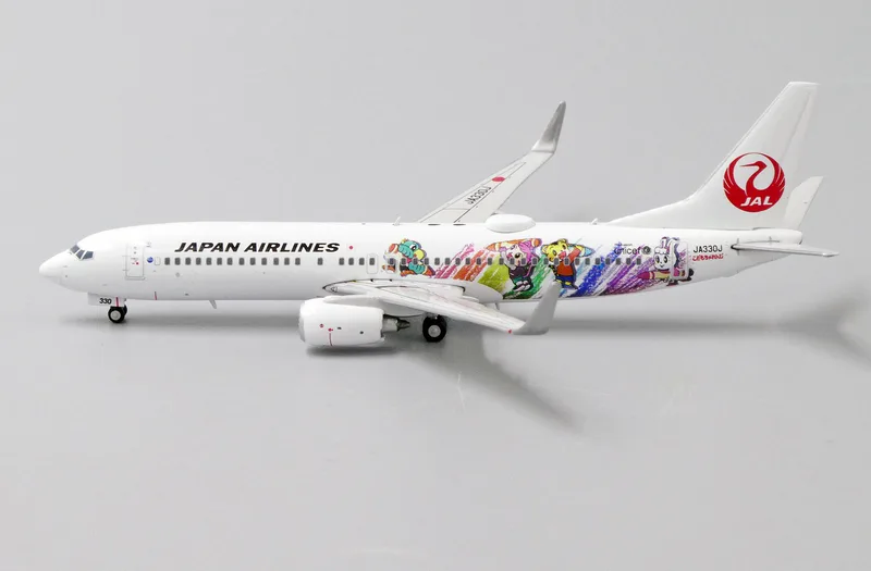 Japan Air Lines (JAL) Boeing 737-800 w/ Winglets JA330J 1:400 JC Wings