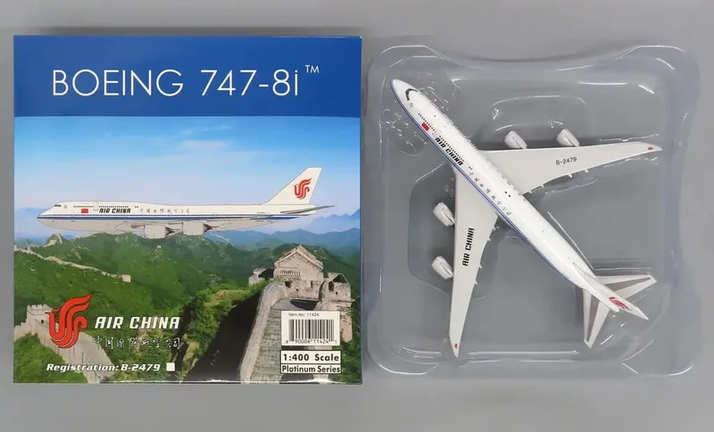Air China Boeing 747-8 B-2479 1:400 Phoenix Models