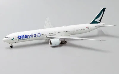 キャセイパシフィック ボーイング 777-300ER B-KQI 画像1