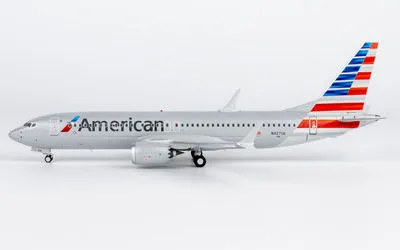 アメリカン航空 ボーイング 737 MAX 8 N327SK
