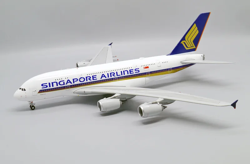 シンガポール航空 エアバス A380-800 9V-SKV