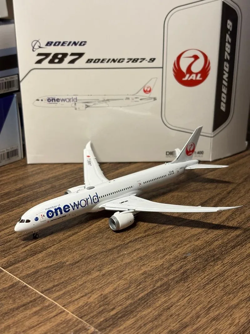 Japan Air Lines (JAL) Boeing 787-9 JA861J | 航空模型格納庫モデル