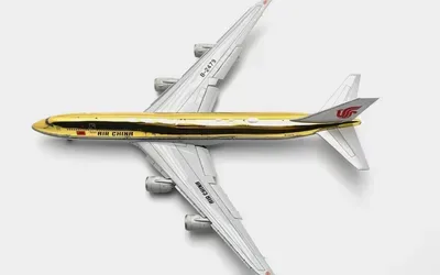 Air China Boeing 747-8 B-2479 1:400 YY Model
