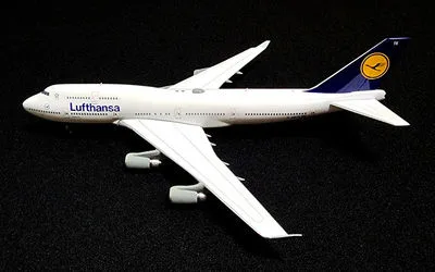 Lufthansa Boeing 747-400 D-ABTK 1:400 Phoenix Models