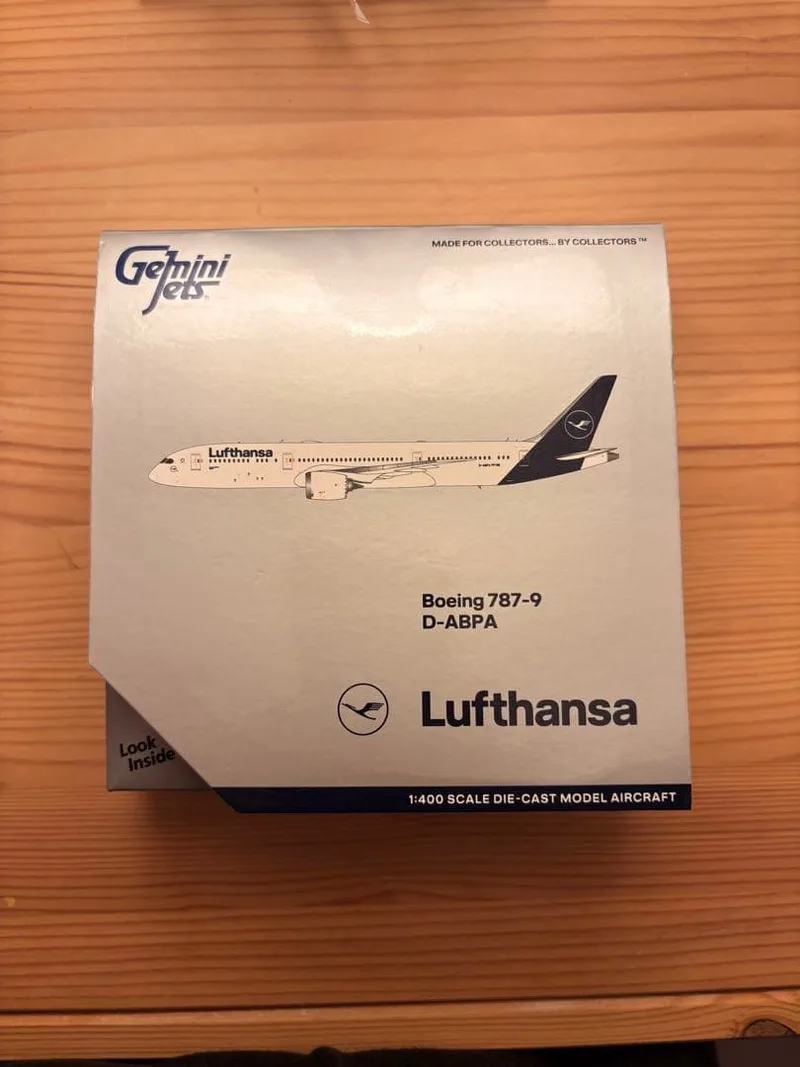 Lufthansa Boeing 787-9 D-ABPA 1:400 GeminiJets