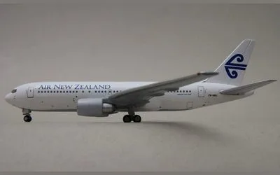 ニュージーランド航空 ボーイング 767-200 ZK-NBJ 画像1