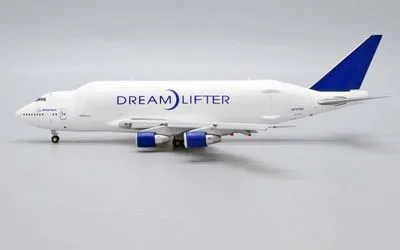 Boeing House Boeing 747LCF N747BC 1:400 JC Wings