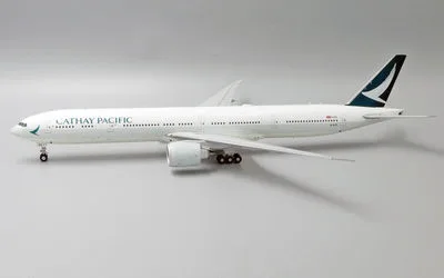 キャセイパシフィック ボーイング 777-300ER B-KPP 画像1