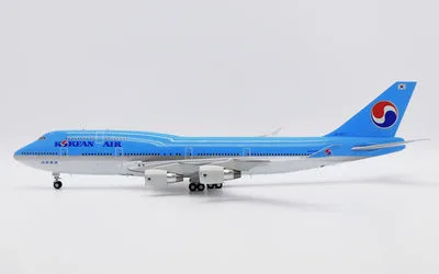 Korean Air Boeing 747-400 HL7477 1:200 JC Wings