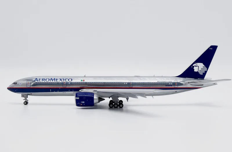 Aeromexico Boeing 777-200 N745AM 1:400 JC Wings