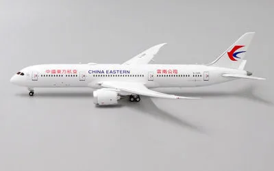 China Eastern Airlines Boeing 787-9 B-206K 1:400 JC Wings