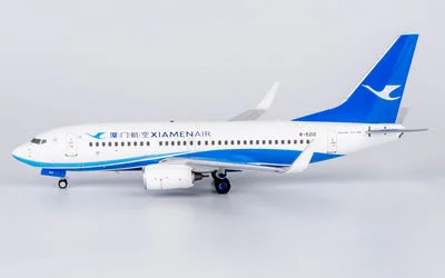 Xiamen Airlines Boeing 737-700 w/ Winglets B-5212 1:200 NG Models