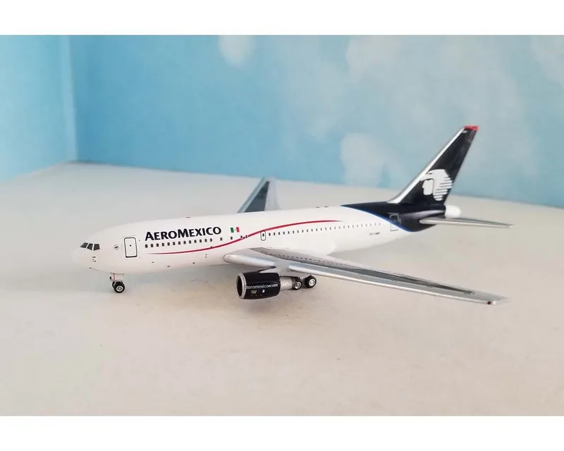 Aeromexico Boeing 767-200 XA-AMX 1:400 Aeroclassics