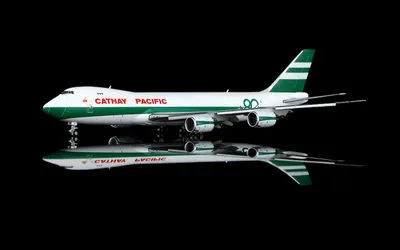 Cathay Cargo Boeing 747-8F B-LJE 1:400 YY Model