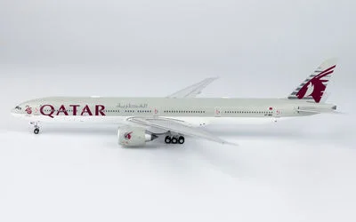Qatar Airways Boeing 777-300ER A7-BEE 1:400 NG Models
