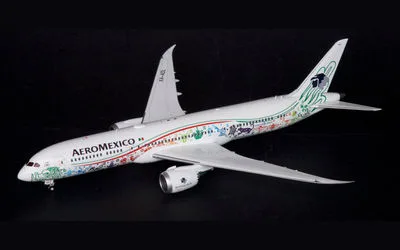 アエロメヒコ ボーイング 787-9 XA-ADL