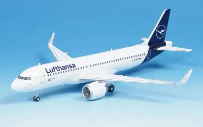 Lufthansa Airbus A320neo D-AINO 1:200 Herpa