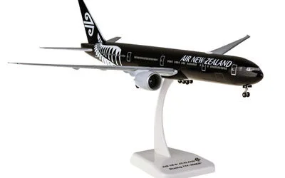 Air New Zealand Boeing 777-300ER ZK-OKQ 1:200 Hogan