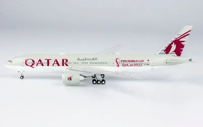 Qatar Airways Boeing 777-200LR A7-BBE 1:400 NG Models