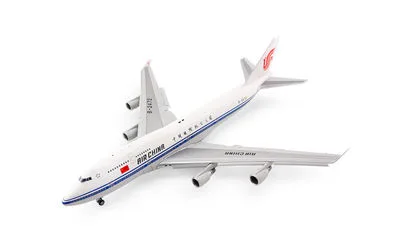 中国国際航空 ボーイング 747-400 B-2472 画像1