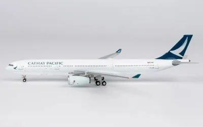 キャセイパシフィック エアバス A330-300 B-LAN