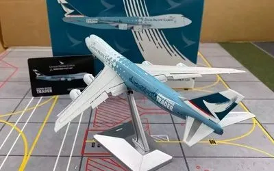 キャセイパシフィック・カーゴ ボーイング 747-8F B-LJA