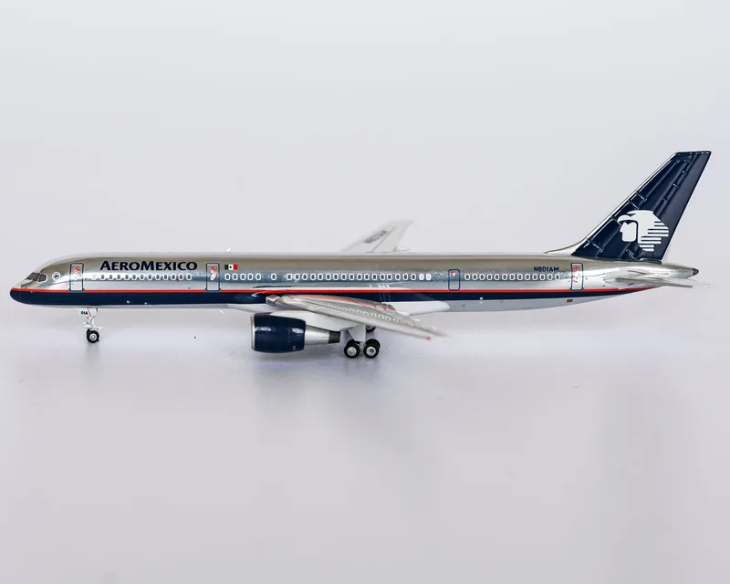 Aeromexico Boeing 757-200 N801AM 1:400 NG Models