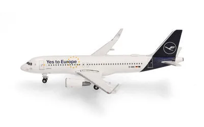 Lufthansa Airbus A320 w/ Sharklets D-AIUC 1:500 Herpa