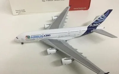 エアバスハウスカラー エアバス A380-800 F-WWOW