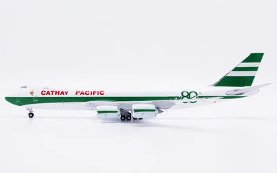 Cathay Cargo Boeing 747-8F B-LJE 1:400 JC Wings