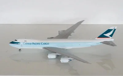 キャセイカーゴ ボーイング 747-8F B-LJM