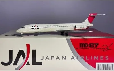 JAL マクドネル・ダグラス MD-87 JA8280
