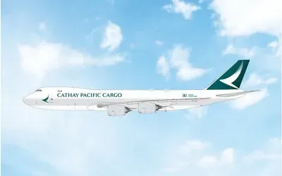 キャセイパシフィック・カーゴ ボーイング 747-8F B-LJH 画像1