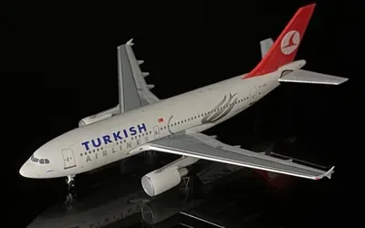 Turkish Airlines Airbus A310-300 TC-JCY 1:400 Aeroclassics