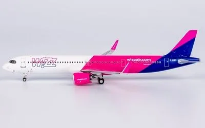 ウィズエアー エアバス A321neo G-WUKY