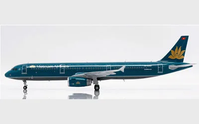 ベトナム航空 エアバス A321 VN-A390