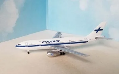 Finnair Airbus A300B OH-LAA 1:400 Aeroclassics