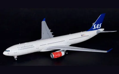 スカンジナビア航空 エアバス A330-300 LN-RKH
