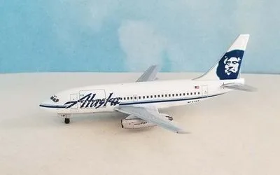 アラスカ航空 ボーイング 737-200C N747AS