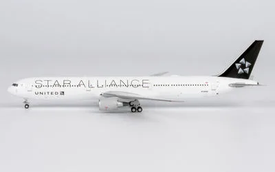 United Airlines Boeing 767-400 N76055 1:400 NG Models