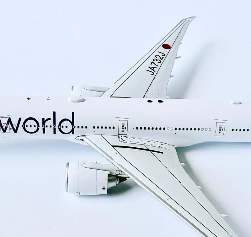JAL ボーイング 777-300ER JA732J | 航空模型格納庫モデルハンガー
