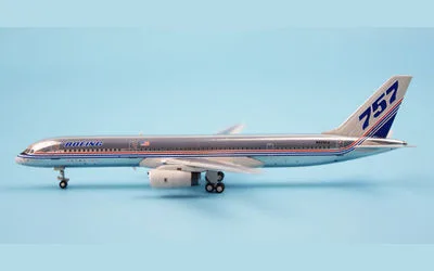 Boeing House Boeing 757-200 N505EA 1:400 NG Models
