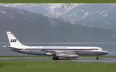スカンジナビア航空 ダグラス DC-8-30 OY-KTA
