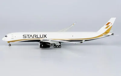 スターラックス航空 エアバス A350F -- 画像1