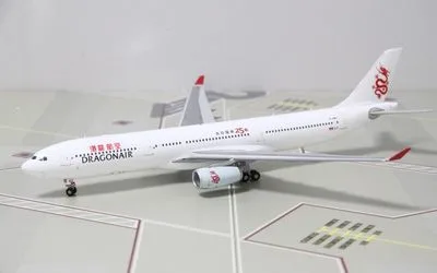 香港ドラゴン航空 エアバス A330-300 B-HWH