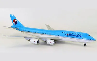 Korean Air Boeing 747-8 HL7638 1:200 JC Wings