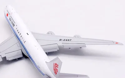 中国国際航空 ボーイング 747-8 B-2487 画像1